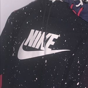 nike hoodie